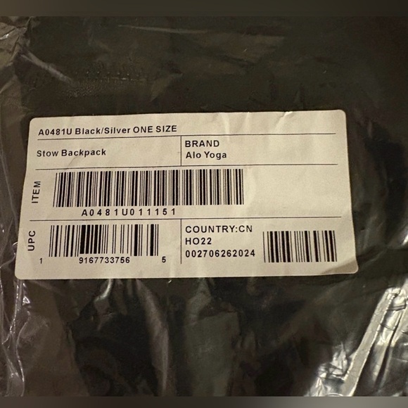 ALO Yoga Stow Backpack🔥 BRAND NEW w/tags!🔥 - Picture 4 of 16